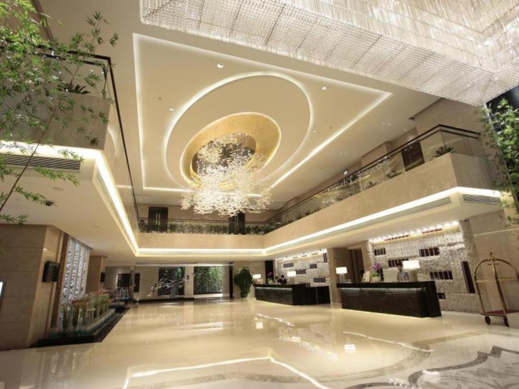 White Swan Hotel Чанша Екстериор снимка