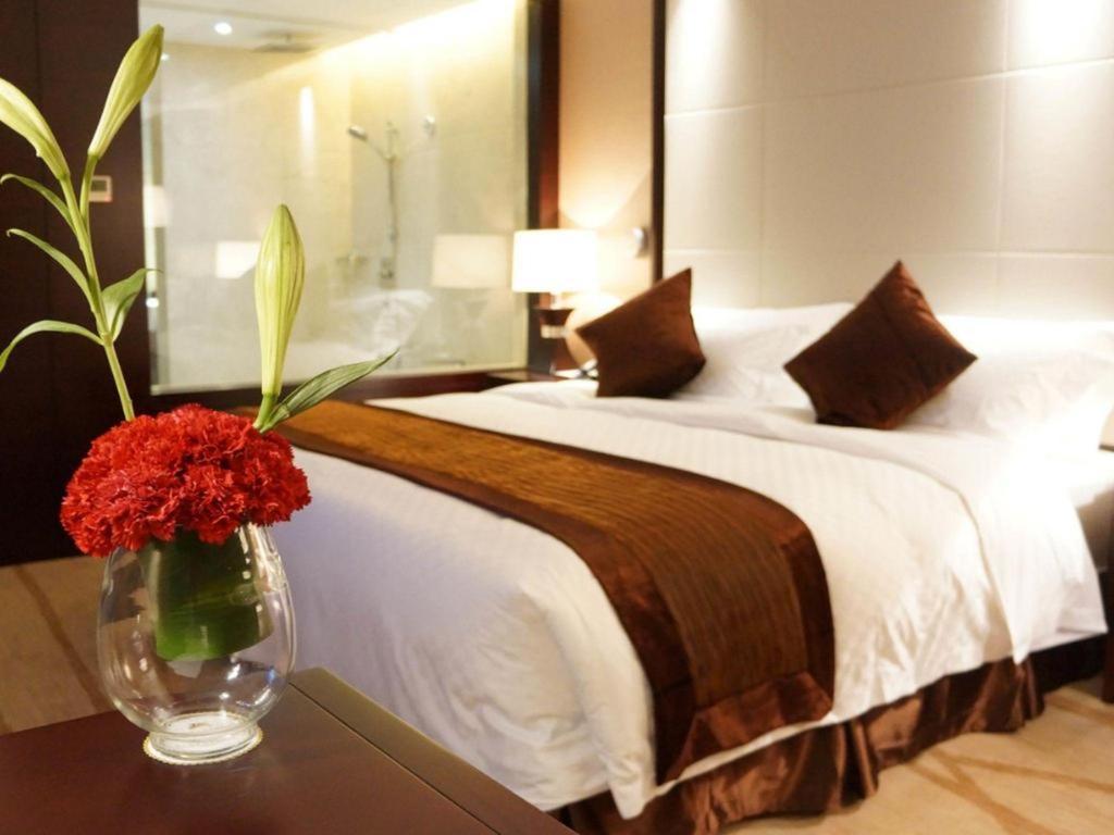 White Swan Hotel Чанша Екстериор снимка